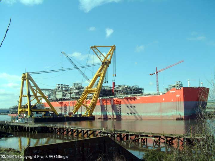 Asian Hercules II and the Bonga on the River Tyne. Fitting the main piperack